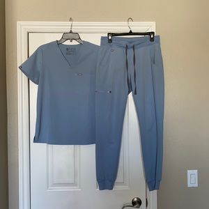 FIGS scrubs in light blue size small